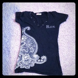 Sugar & Rox t-shirt with wrap around design.  Sz S